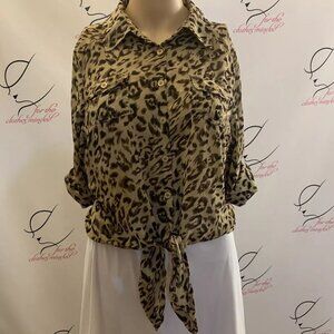 Pearl. Sz Large. Chiffon Animal Print Tie Front. Elastic Back. Roll Tab. B54